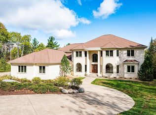 1944 Chinook Dr, Duluth, MN 55811