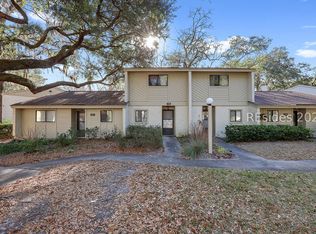 96 Mathews Dr APT 142, Hilton Head Island, SC 29926