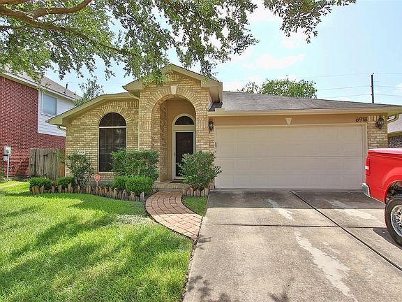 3rd image of 6918 Catarina Cir
