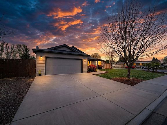 2nd image of 7908 Timberline Rd