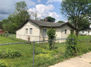 122 W Southern Ave, Indianapolis, IN