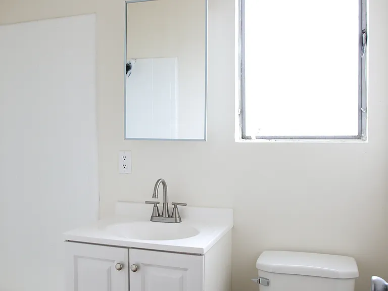 Oxnard apartments — Photo 25