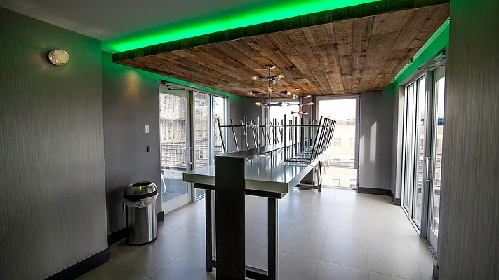 Rented by Nooklyn NYC LLC | media 21