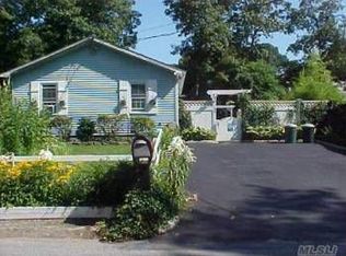 66 Prince St, Patchogue, NY 11772