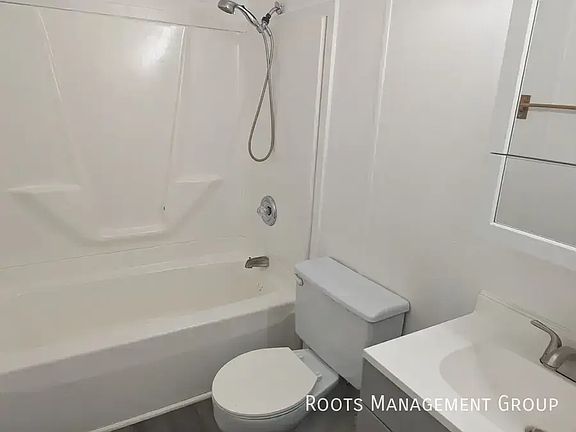4th image of 2415 W 250 S APT 3