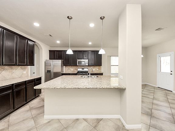 5th image of 25002 Clover Ranch Dr