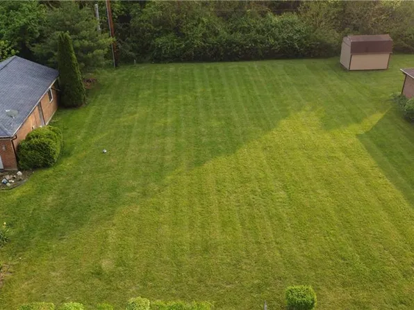 720 Fairgrove Way, Dayton, OH 45426
