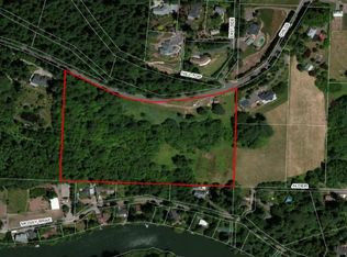 2590 Childs Rd, Lake Oswego, OR 97034