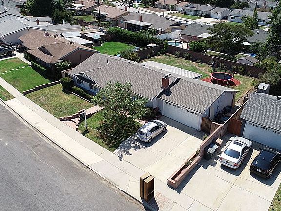 2nd image of 261 Dena Dr