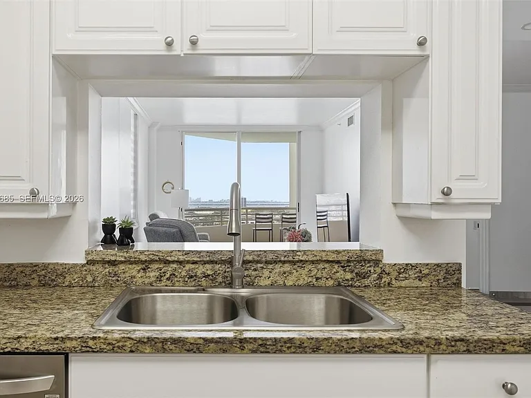 888 Brickell Key Dr #2010 — Photo 9