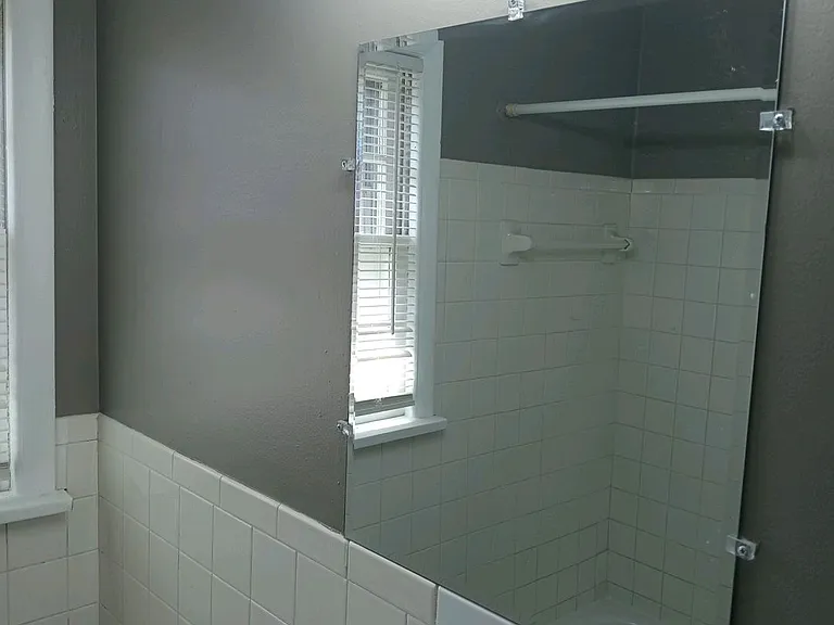 4113 La Salle Ave — Photo 17