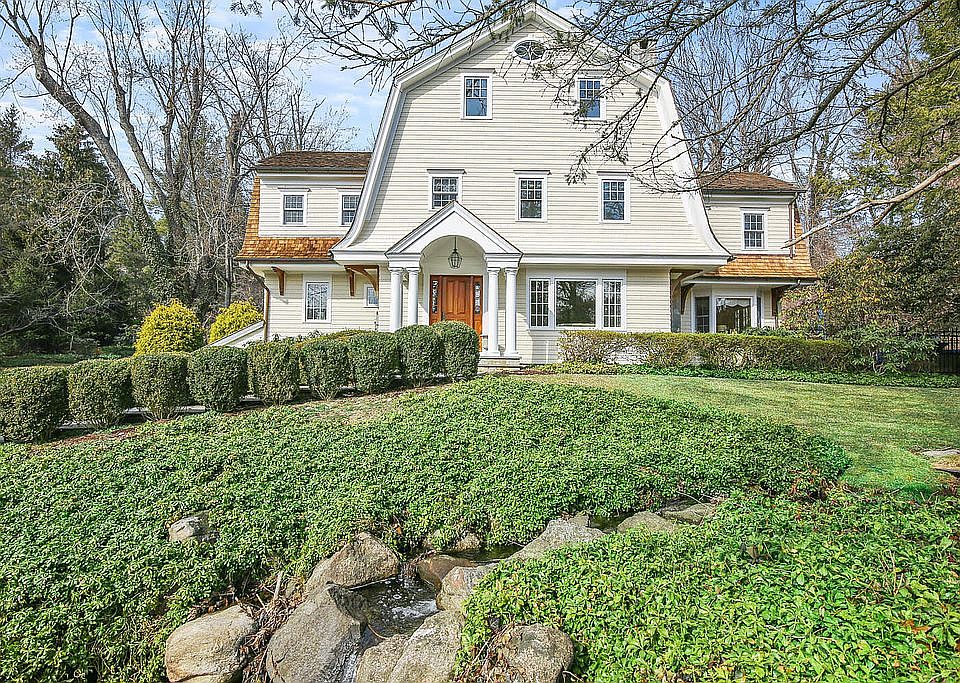 1st image of 5 Andrews Rd