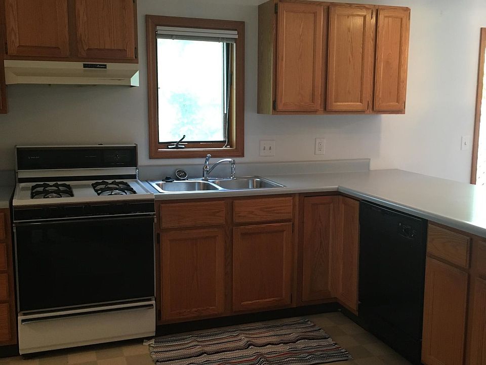 1st image of 931 60th St SE
