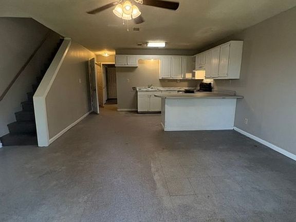 5th image of 134 Money St