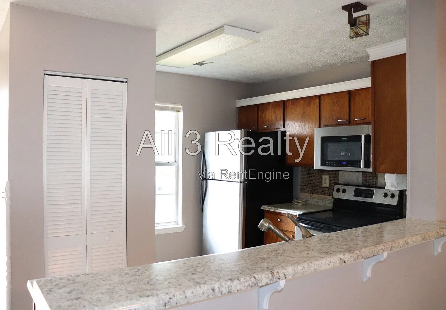 2 bed, 2.0 bath, 960 sqft, $1,250 — Photo 4