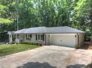 116 Pine Cir, Monroe, GA 30655