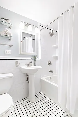 Sold by Compass | media 7