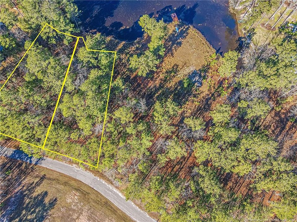 2nd image of Lakewood Dr