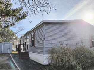 6102 Hickory Trl #364, White Lake, MI