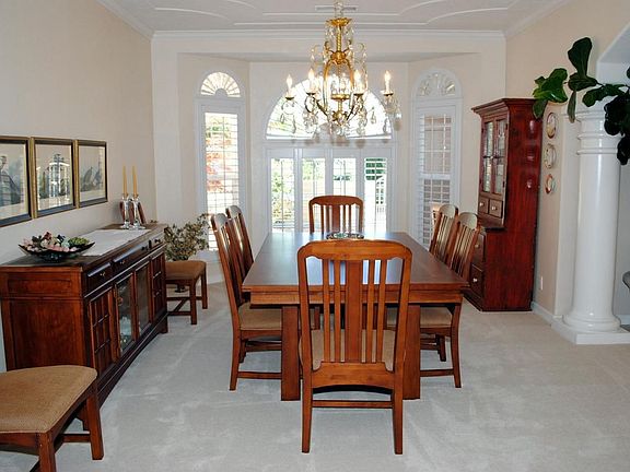 5th image of 5400 Cortaderia Pl NE