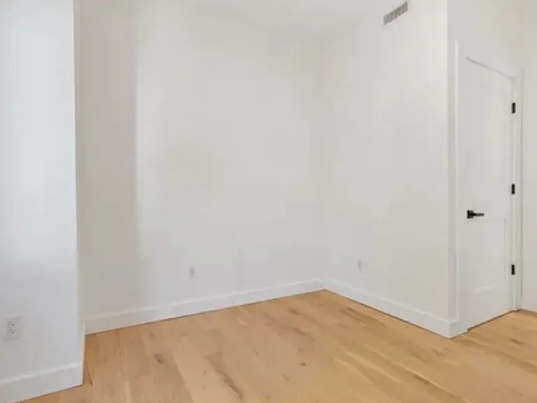 904 Quinnipiac Ave — Photo 31