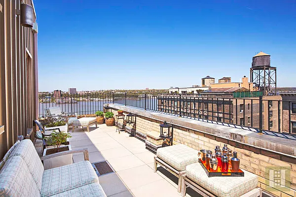 Sold by Halstead Real Estate | media 22