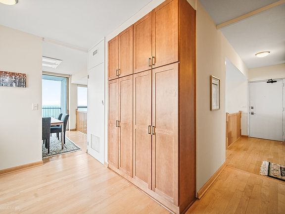 3rd image of 3200 N Lake Shore Dr APT 2311