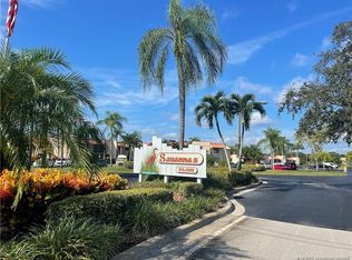 1985 NE Collins Cir APT 2-30, Jensen Beach, FL 34957
