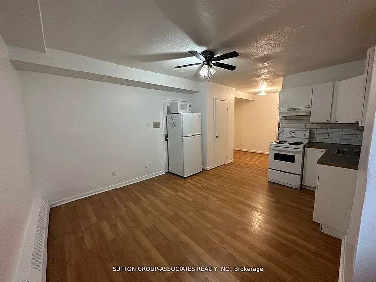 52 Metcalfe St #101 — Photo 13