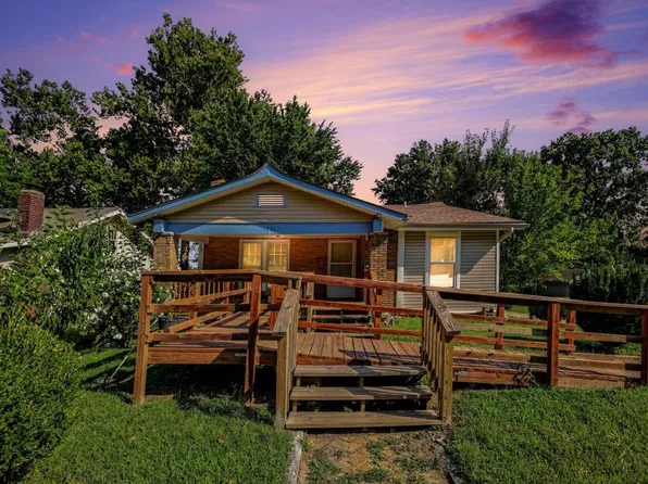 1836 Freeman Ave, Kansas City, KS 66102