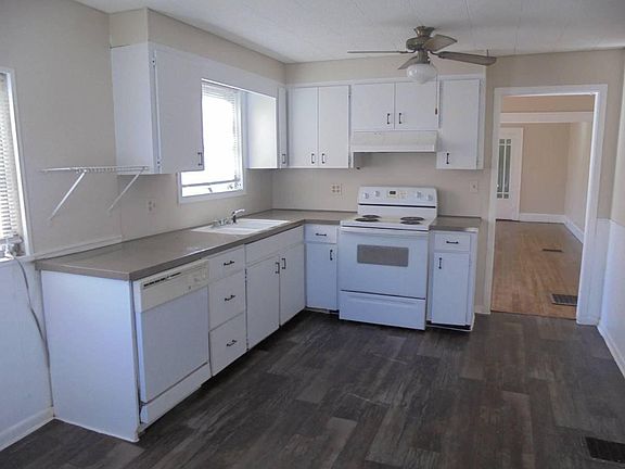 2nd image of 335 10th Ave NE
