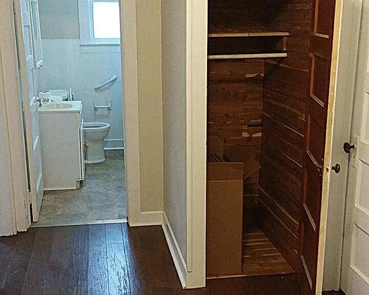25 Woodrow Ave — Photo 18