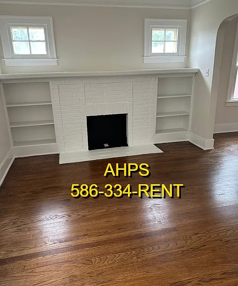 24320 Flower Ave — Photo 1