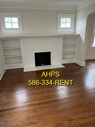 24320 Flower Ave Photo 1
