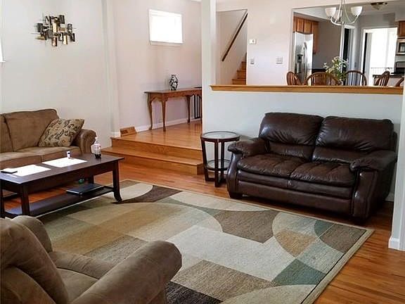 2nd image of 34132 Victor Dr