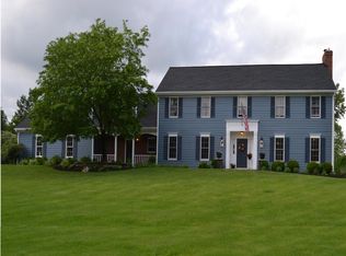 50 Van Voorhis Rd, Pittsford, NY 14534