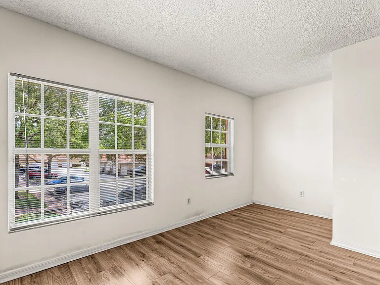 10336 Fox Trail Rd S #1305 — Photo 19