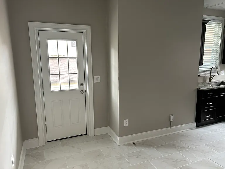 4054 Howley St #1 — Photo 18