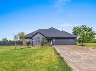 9194 Dovick Rd, Lake charles, LA 70607