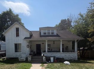 615 North St, Howell, MI 48843