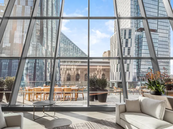 400 West 61st Street 324 image 1 of 14
