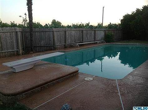 5th image of 21025 Avenue 204