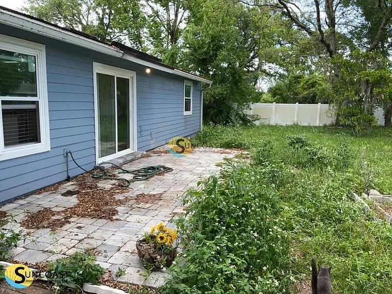 2570 Stern Dr S — Photo 12