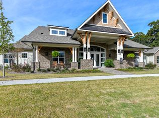 Legends North of Broad, Beaufort, SC 29906