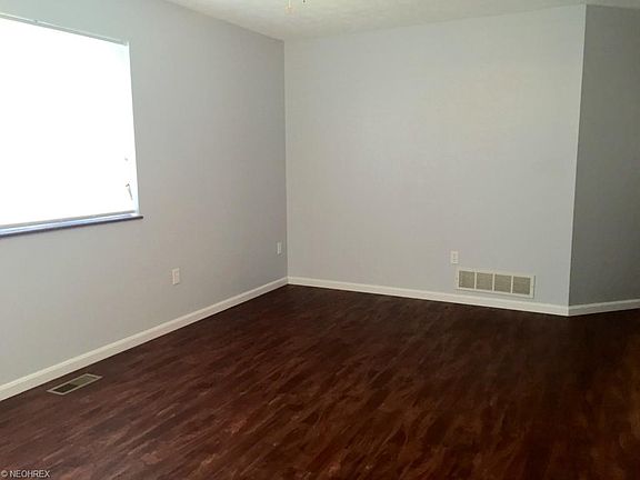 5th image of 2259 Quayle Dr