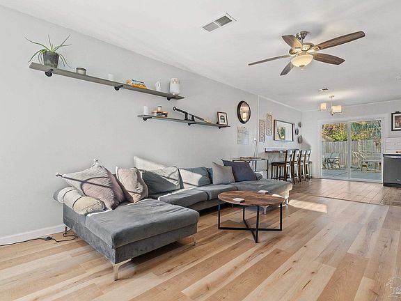 5th image of 7131 Redondo Dr