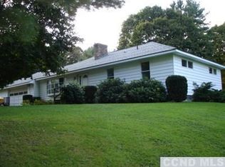 18 Cold Water St, Hillsdale, NY 12529