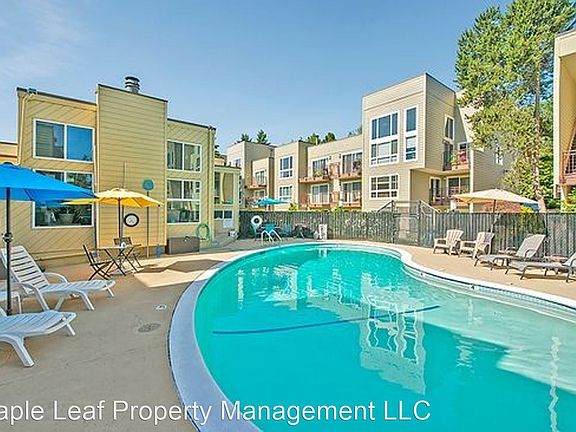 2nd image of 5844 NE 75th St Unit A313