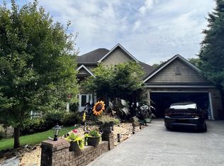 2309 Mountain Rd, Dalton, GA 30720