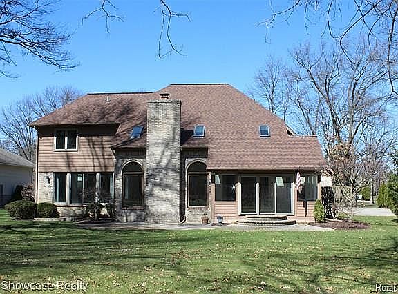4th image of 9333 Park Ln